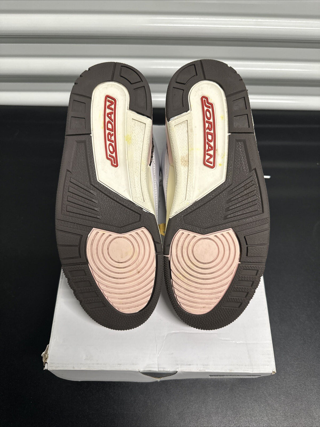 Jordan 3 Retro Neapolitan Dark Mocha (Women's)