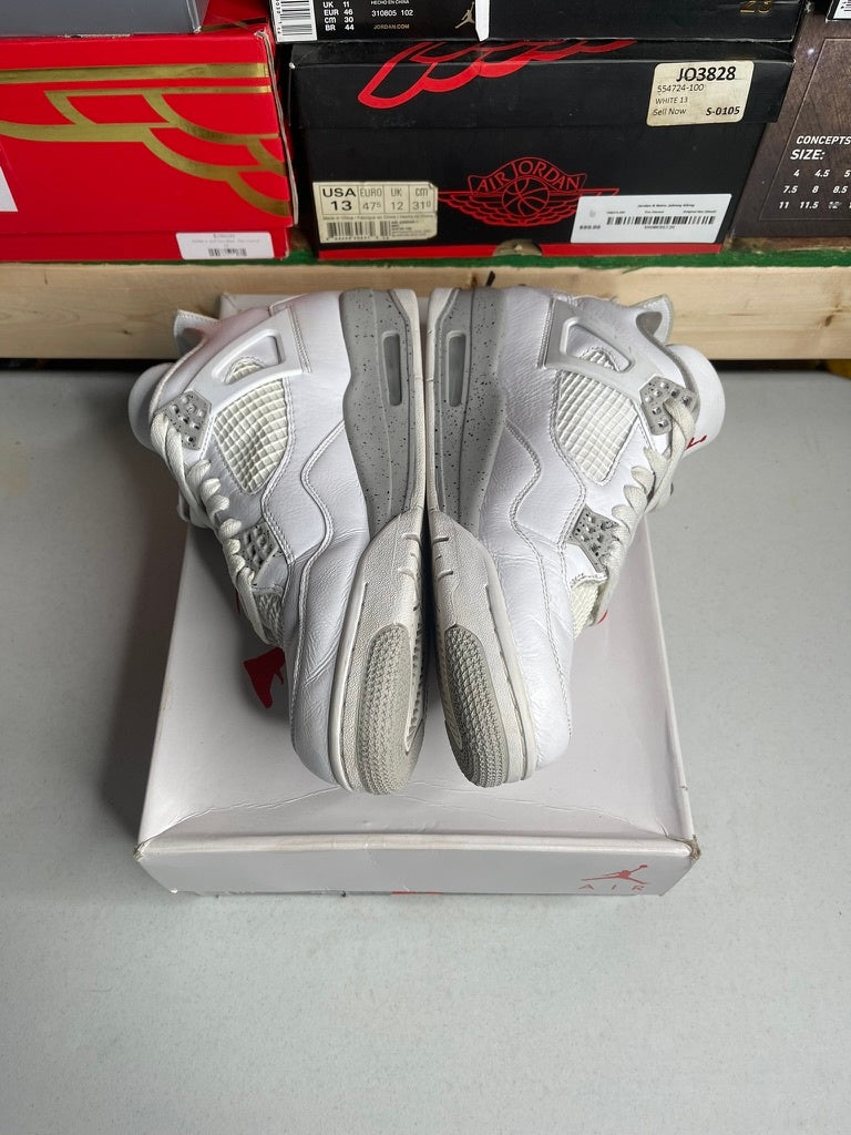 Size 10 - Jordan 4 Retro White Oreo (2021)