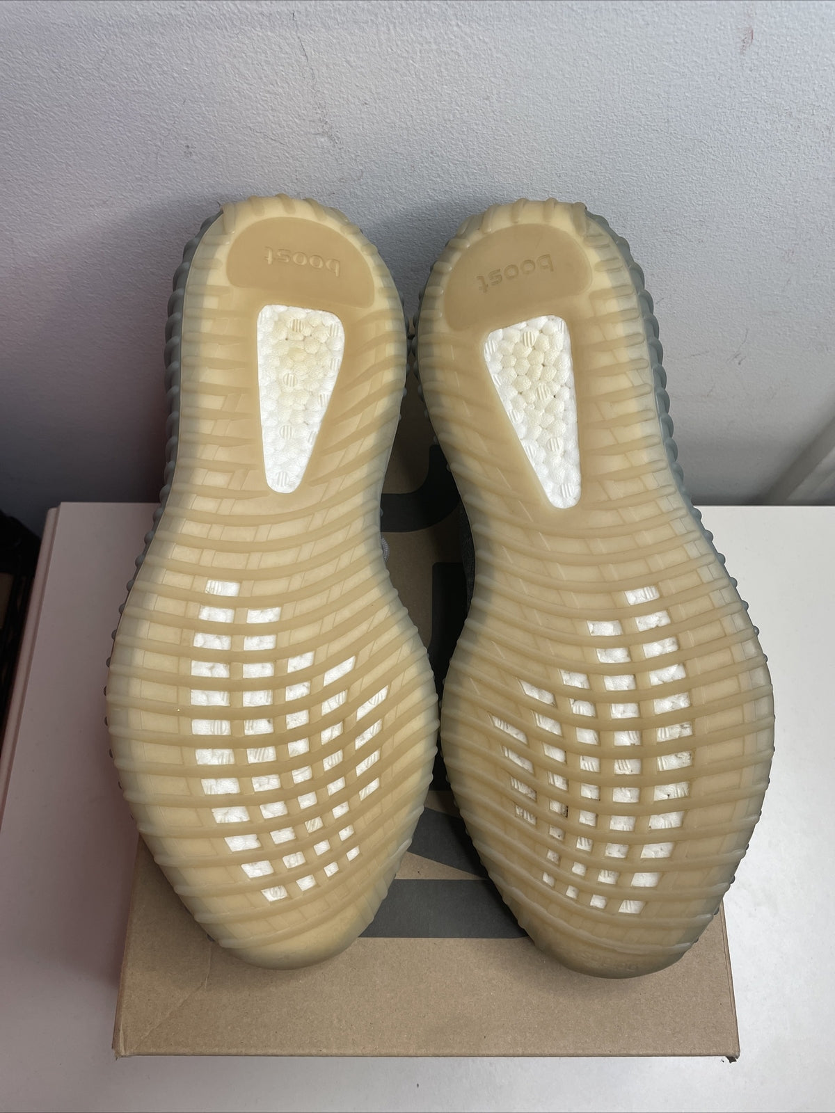 adidas Yeezy Boost 350 V2 Israfil