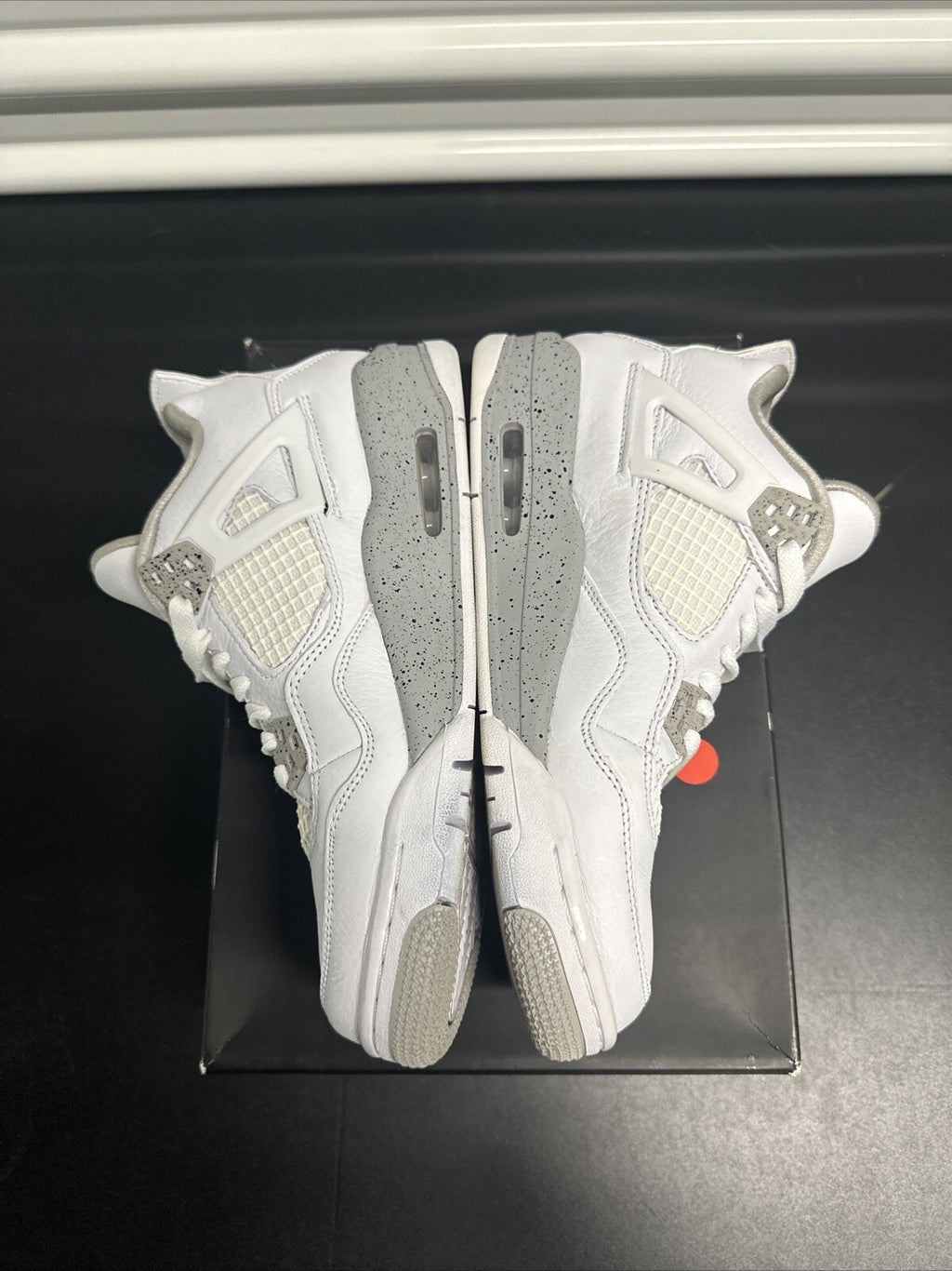 Jordan 4 Retro White Oreo (2021)