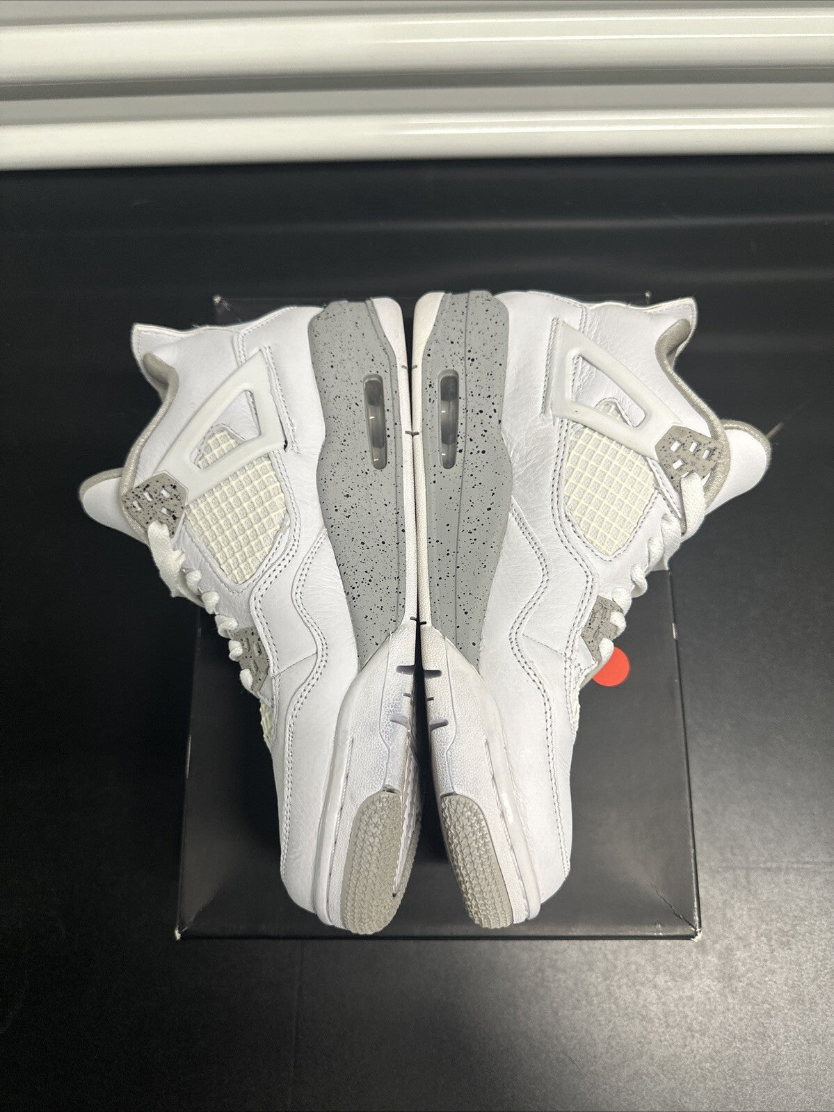 Jordan 4 Retro White Oreo (2021)