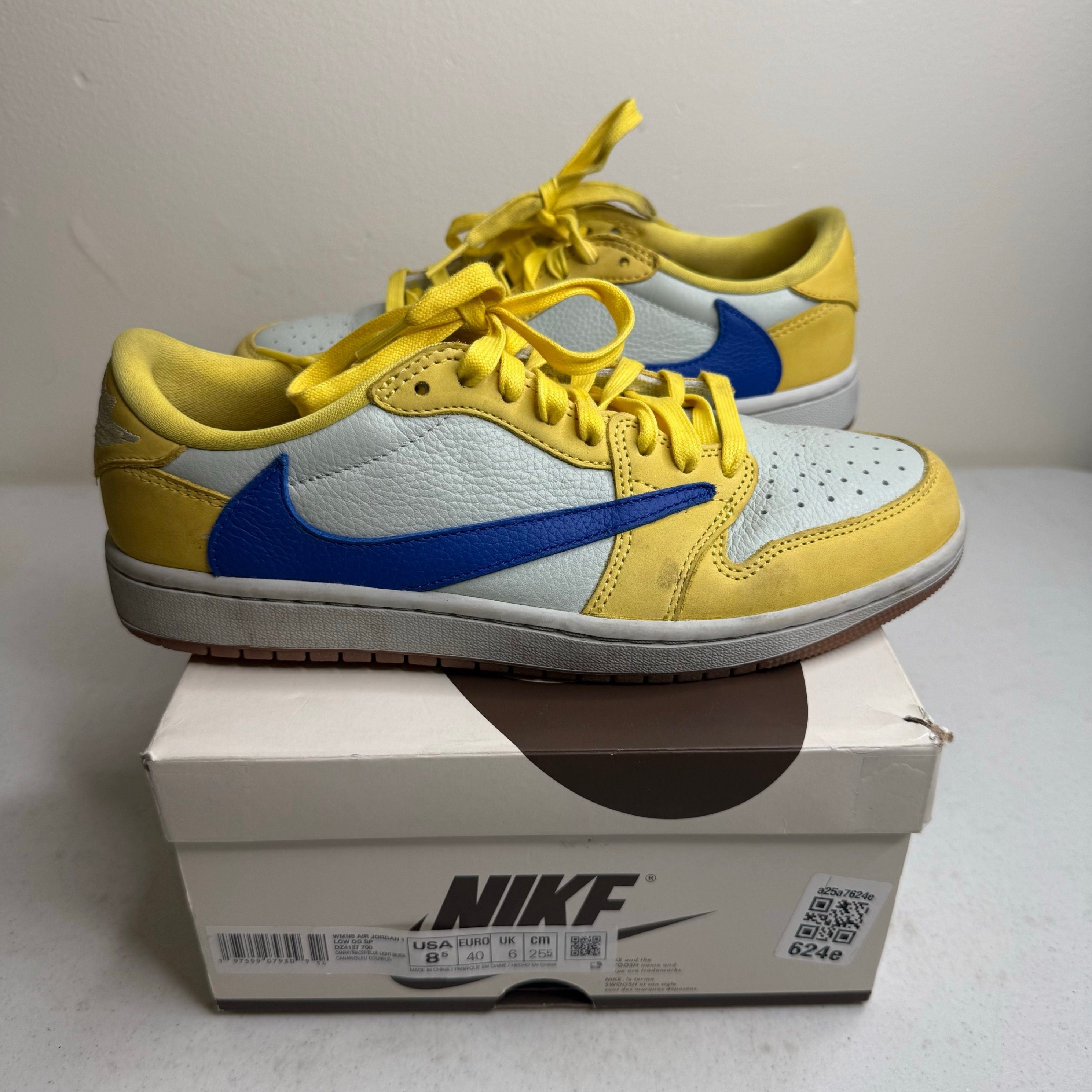 Size 8.5w - Jordan 1 Retro Low OG SP Travis Scott Canary (Women's)