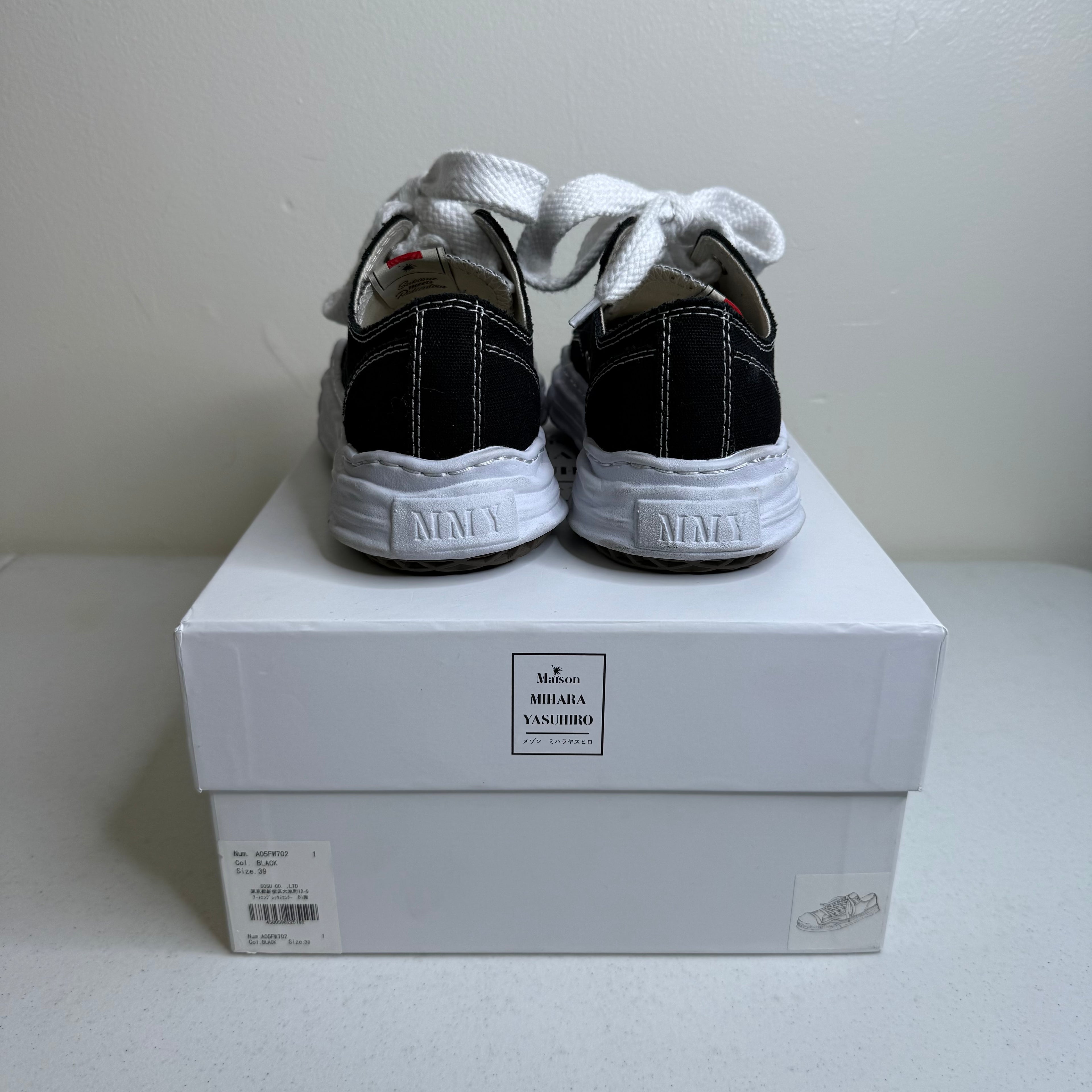 Maison Mihara Yasuhiro Hank Sole