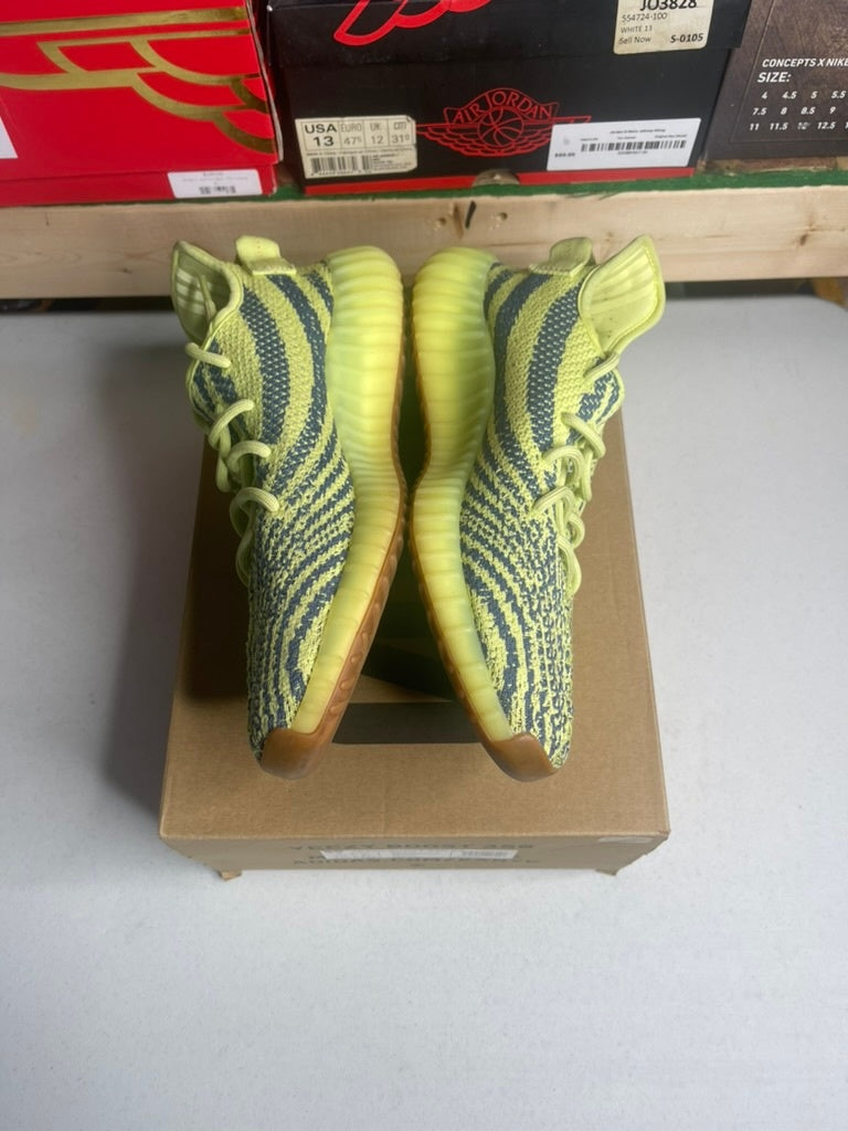 adidas Yeezy Boost 350 V2 Semi Frozen Yellow