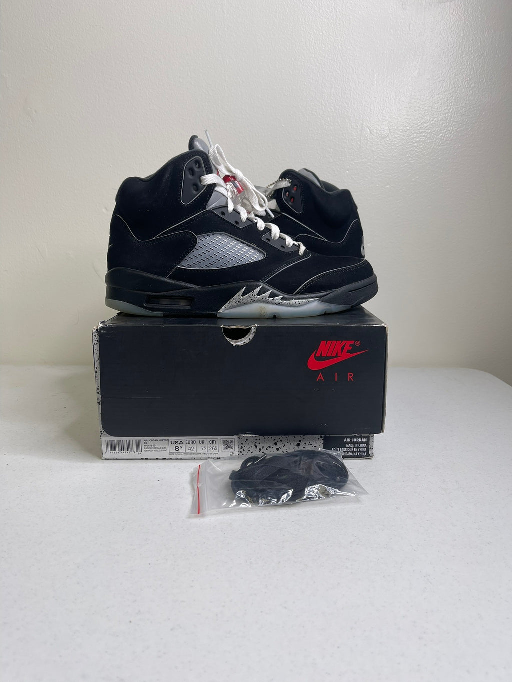 Size 8.5 - Jordan 5 Retro OG Black Metallic Reimagined