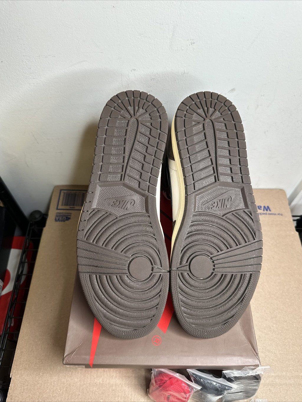 Size 11 - Jordan 1 Retro High OG SP Travis Scott Mocha