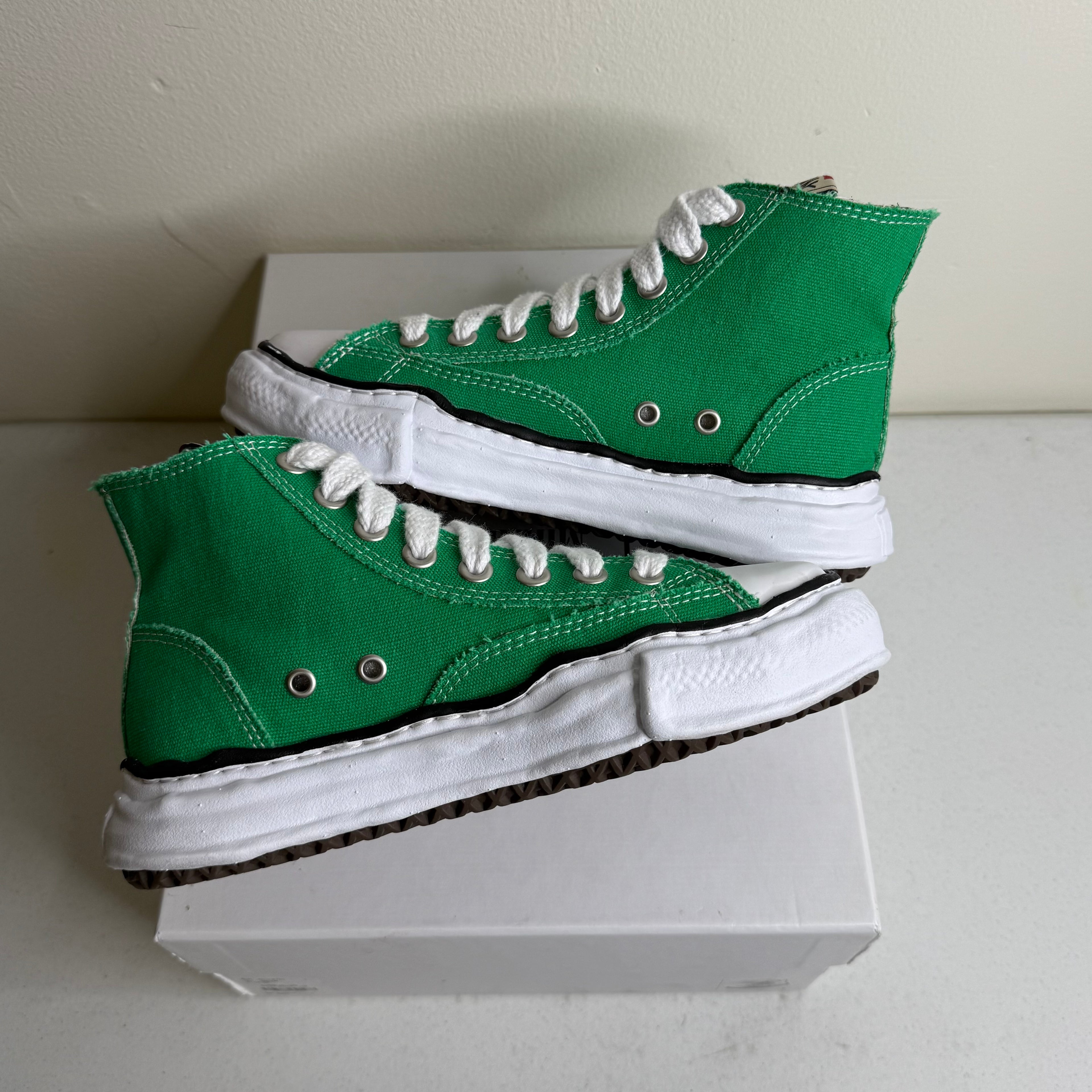 Maison Mihara Yasuhiro Peterson High