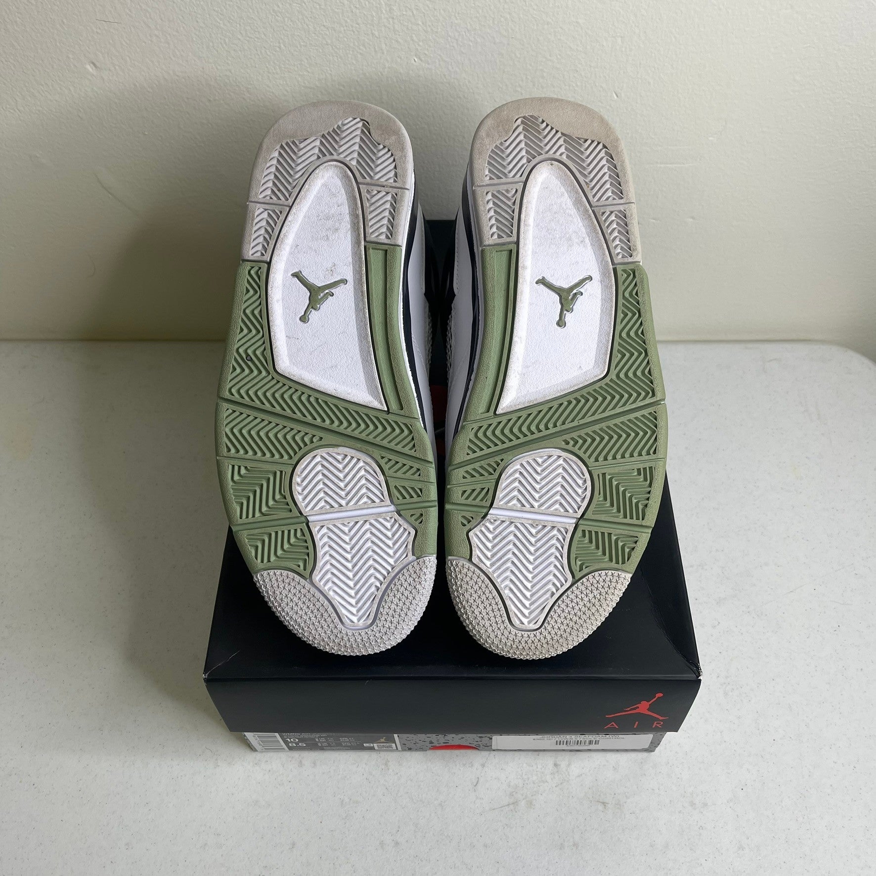 Jordan 4 Retro Seafoam (Women's)
