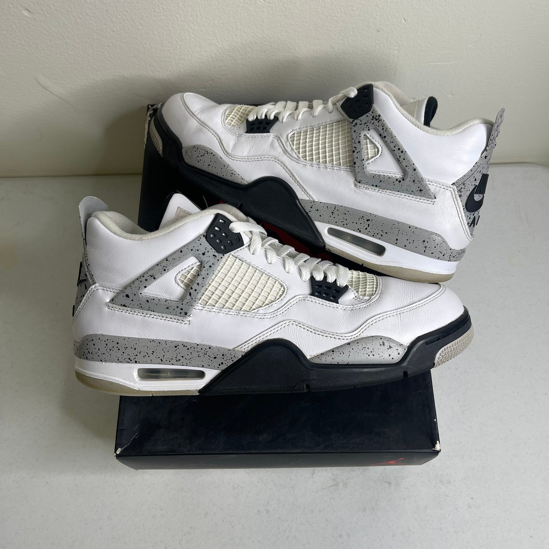 Jordan 4 Retro White Cement (2016)