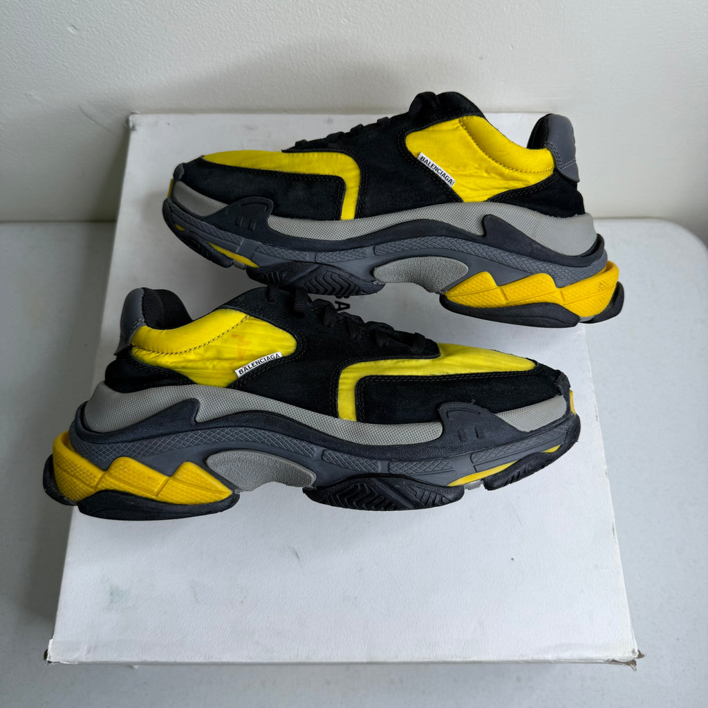 Balenciaga Triple S Black Yellow Sneaker