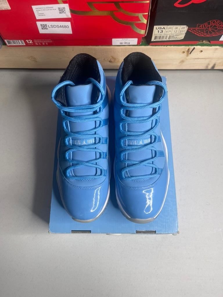 Jordan 11 Retro Pantone