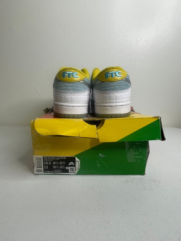 Nike SB Dunk Low FTC Lagoon Pulse