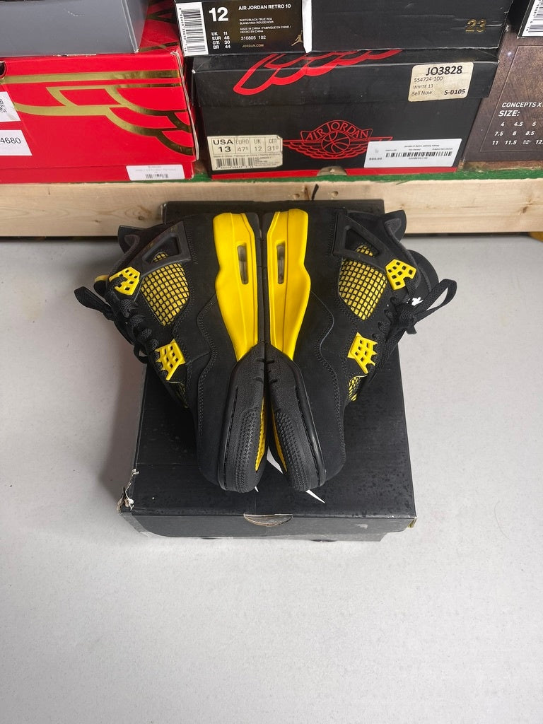 Size 7 - Jordan 4 Retro Thunder (2023)