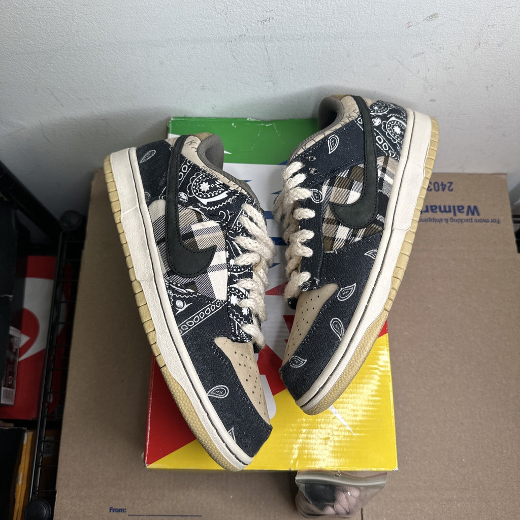 Nike SB Dunk Low Travis Scott