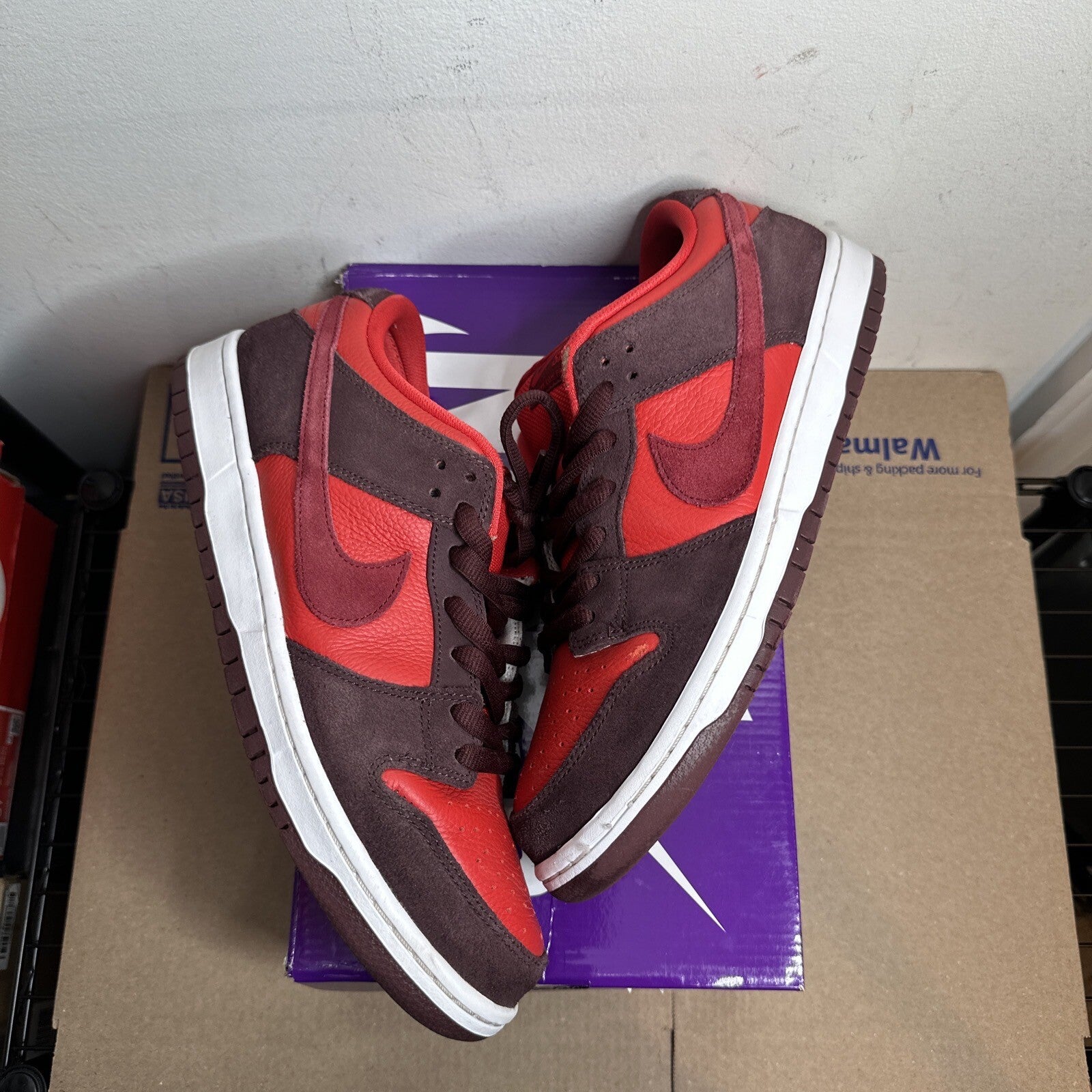 Nike SB Dunk Low Cherry