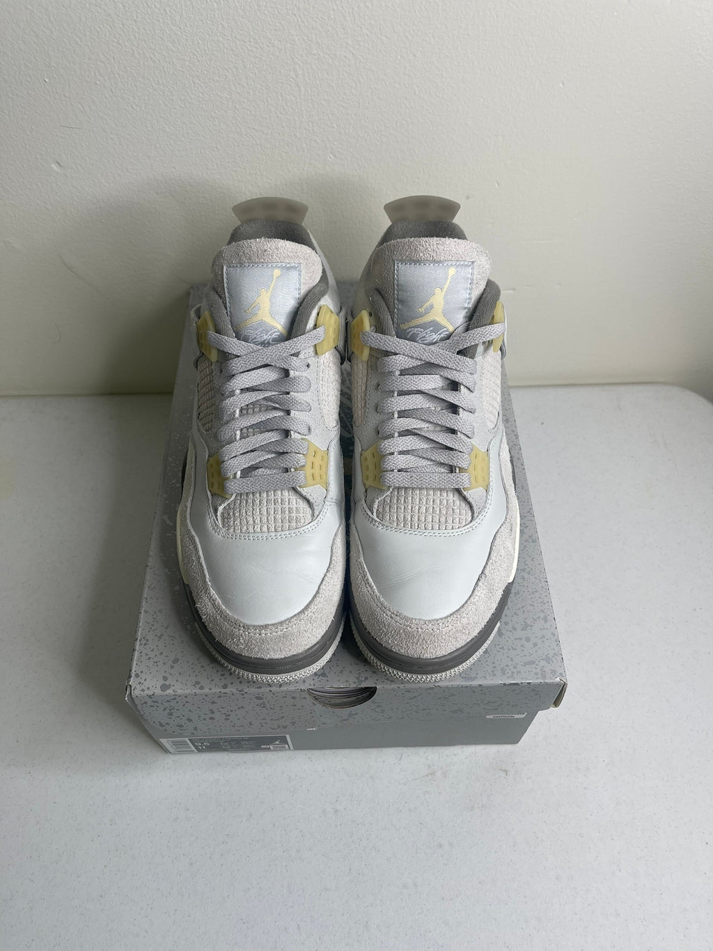 Jordan 4 Retro SE Craft Photon Dust