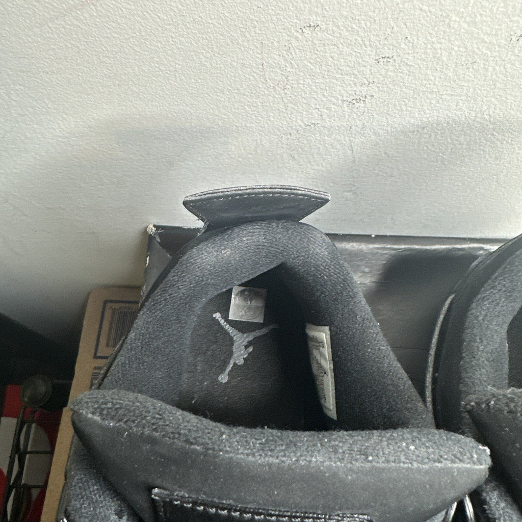 Jordan 4 Retro Black Cat (2020)