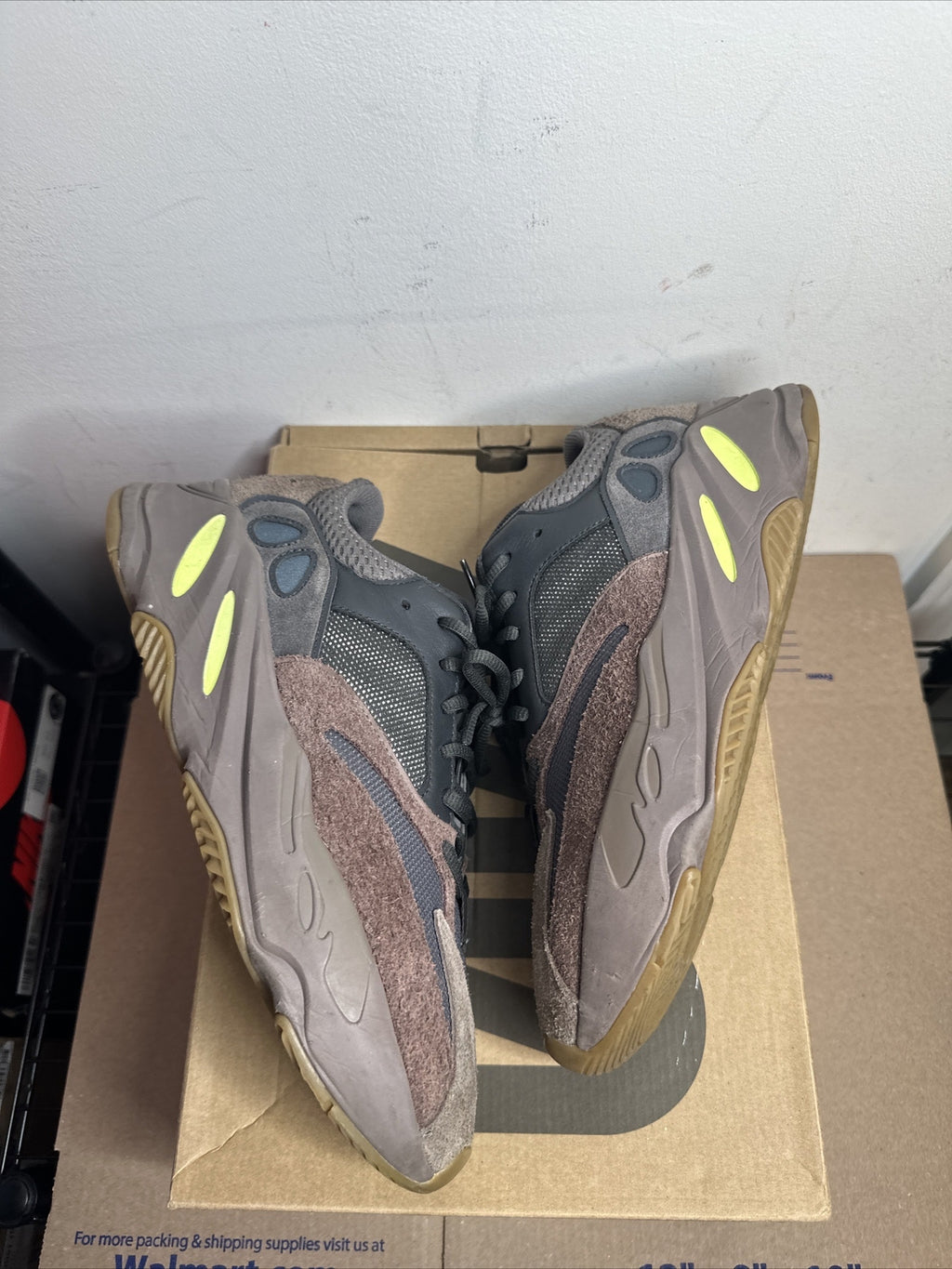 adidas Yeezy Boost 700 Mauve