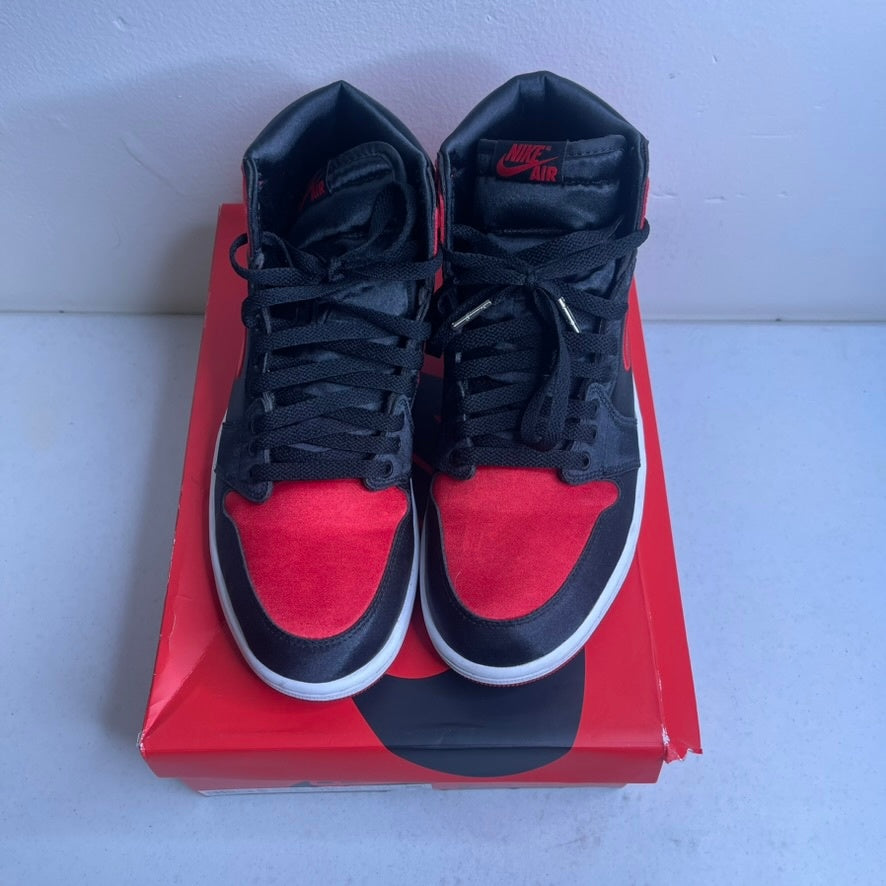 Size 10.5w - Jordan 1 Retro High OG Satin Bred
