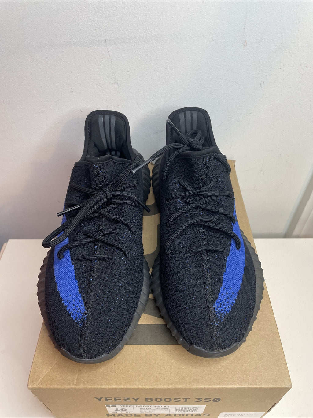 adidas Yeezy Boost 350 V2 Dazzling Blue