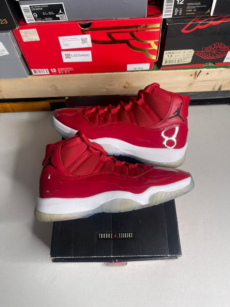 Size 9 - Jordan 11 Retro Win Like 96