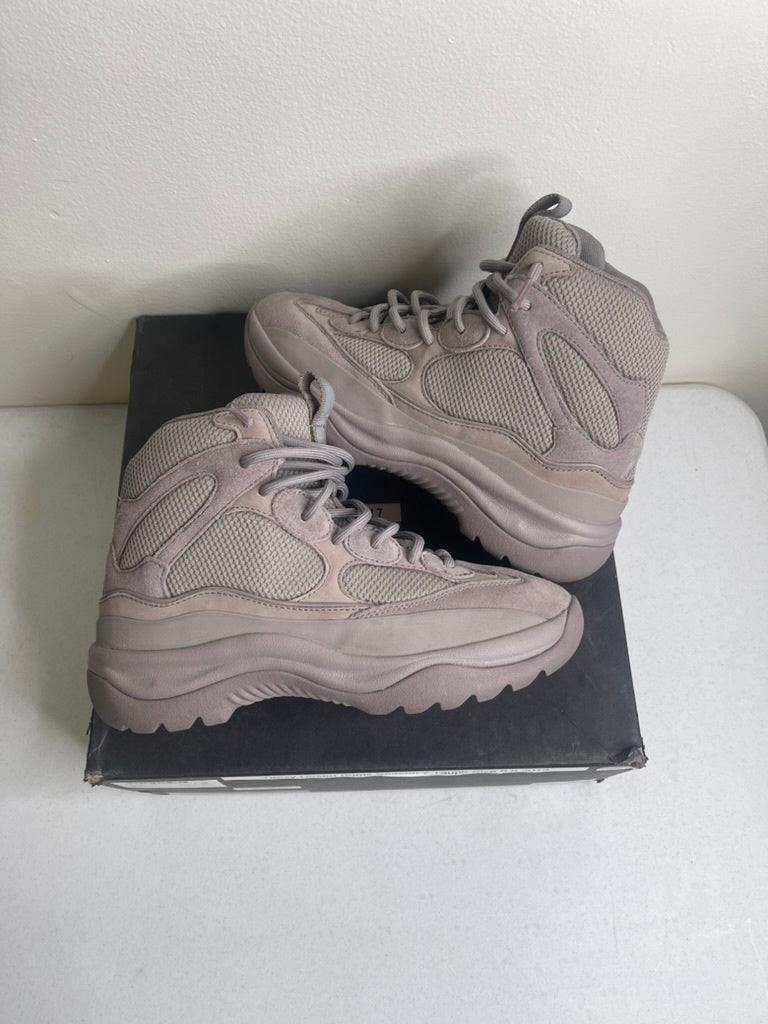 Yeezy Desert Boot Season 7 Cinder