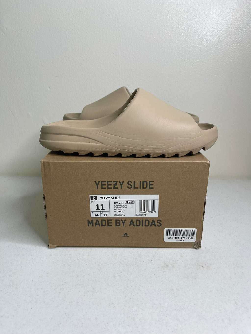 adidas Yeezy Slide Pure (First Release)