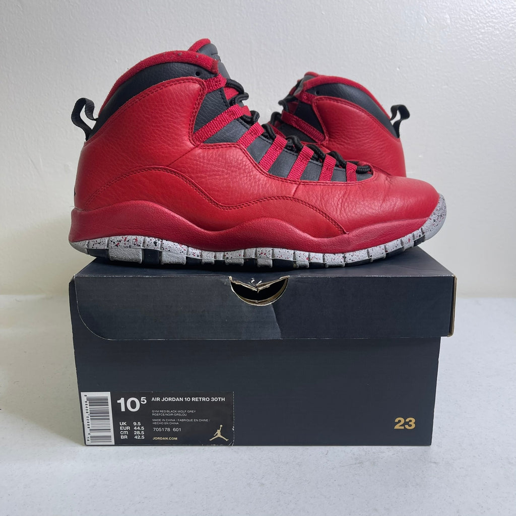 Size 10.5 - Jordan 10 Retro Bulls Over Broadway