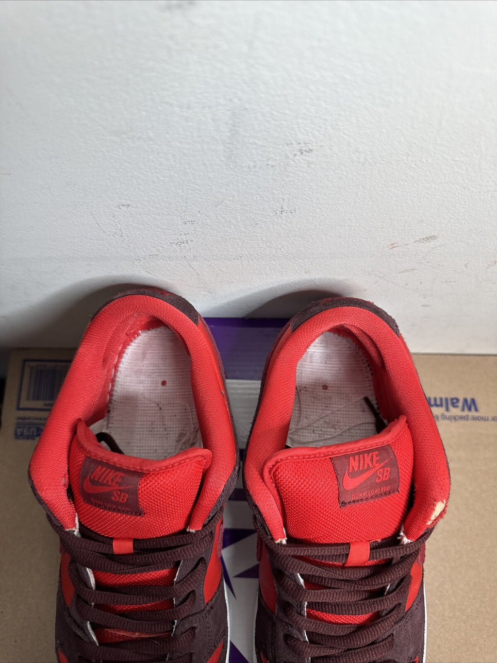 Nike SB Dunk Low Cherry