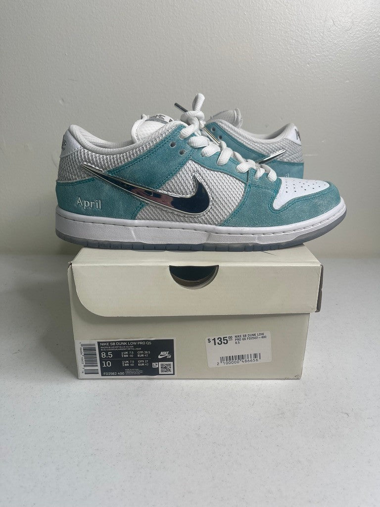 Nike SB Dunk Low April Skateboards