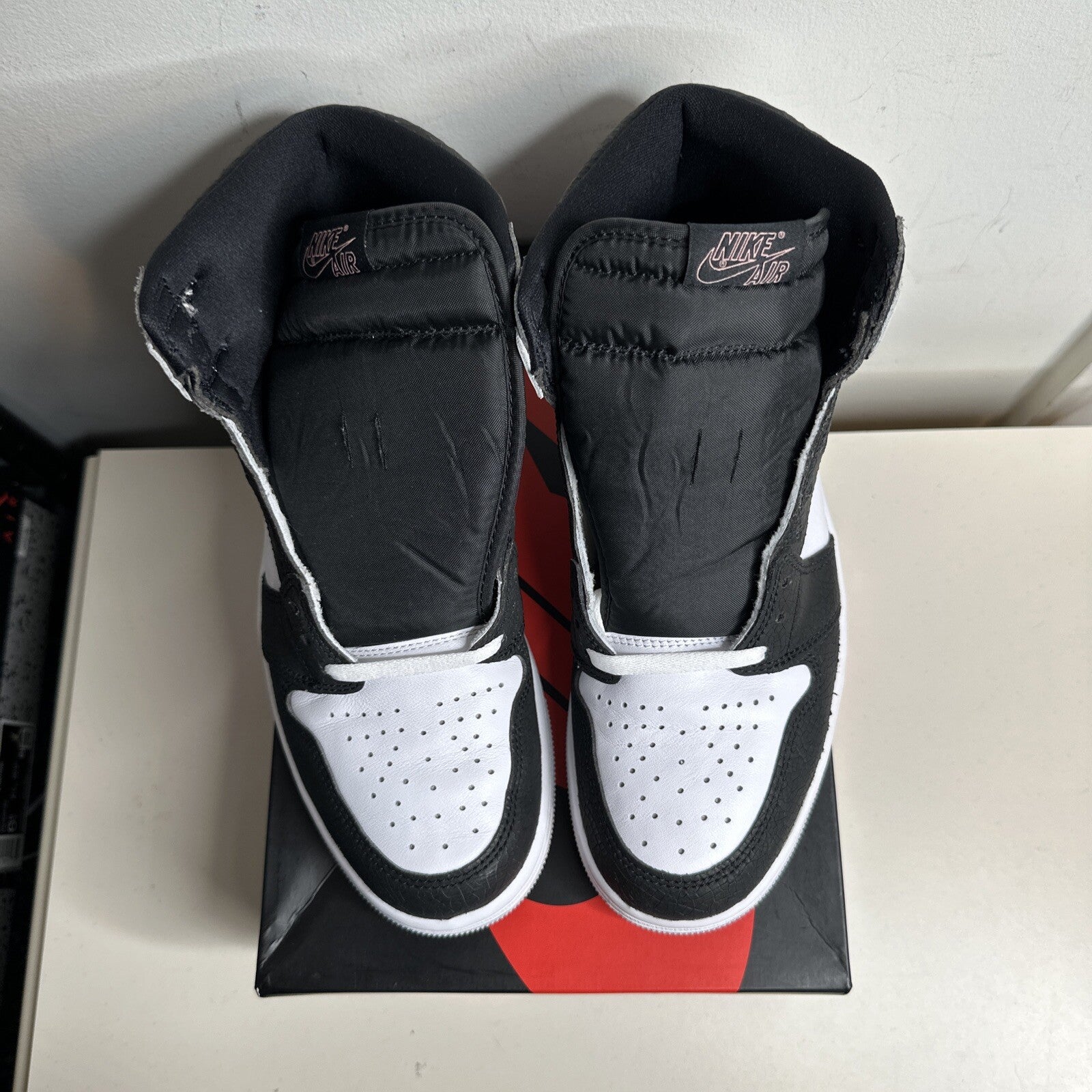 Size 9.5 - Jordan 1 Retro High OG Bleached Coral
