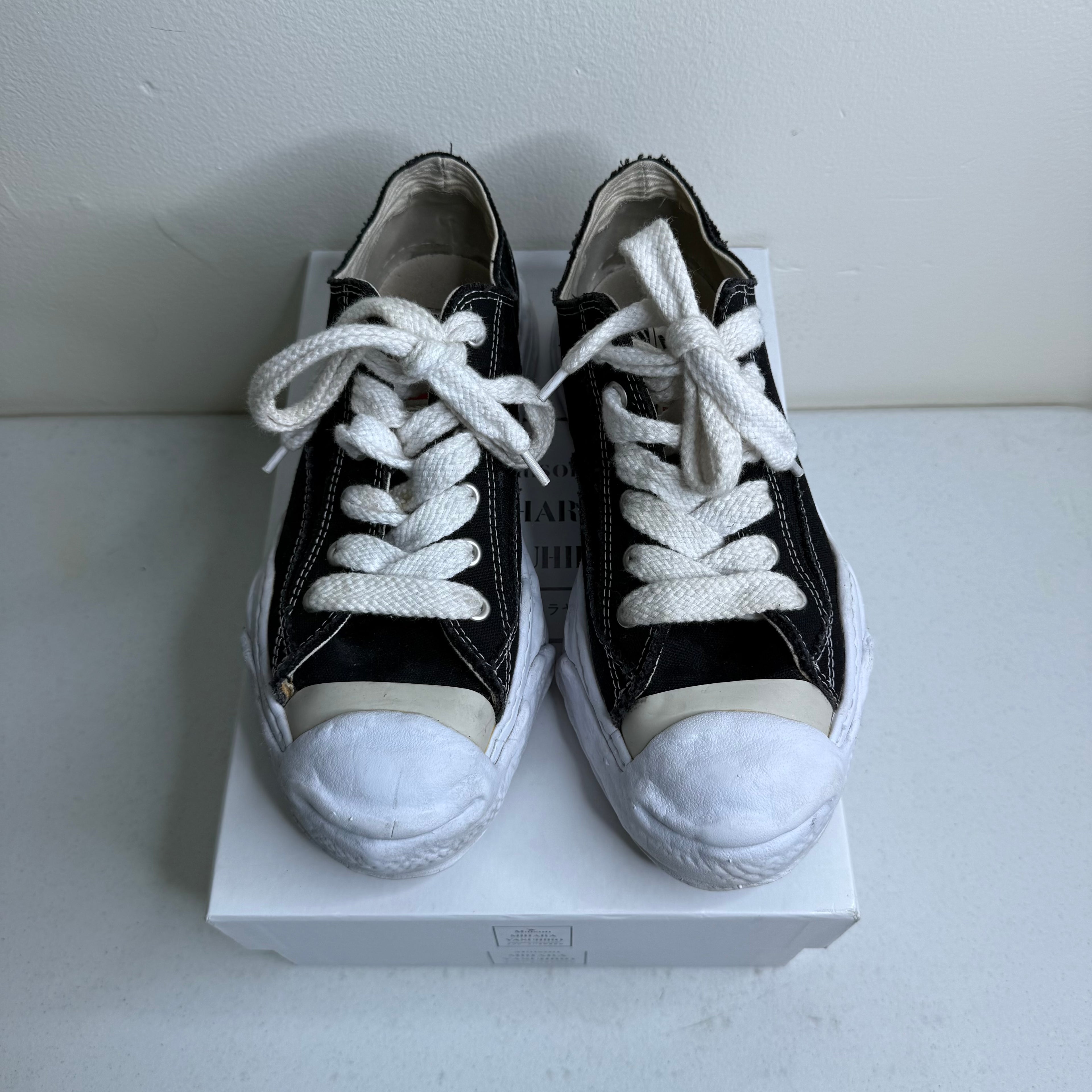 Maison Mihara Yasuhiro Hank Canvas Low