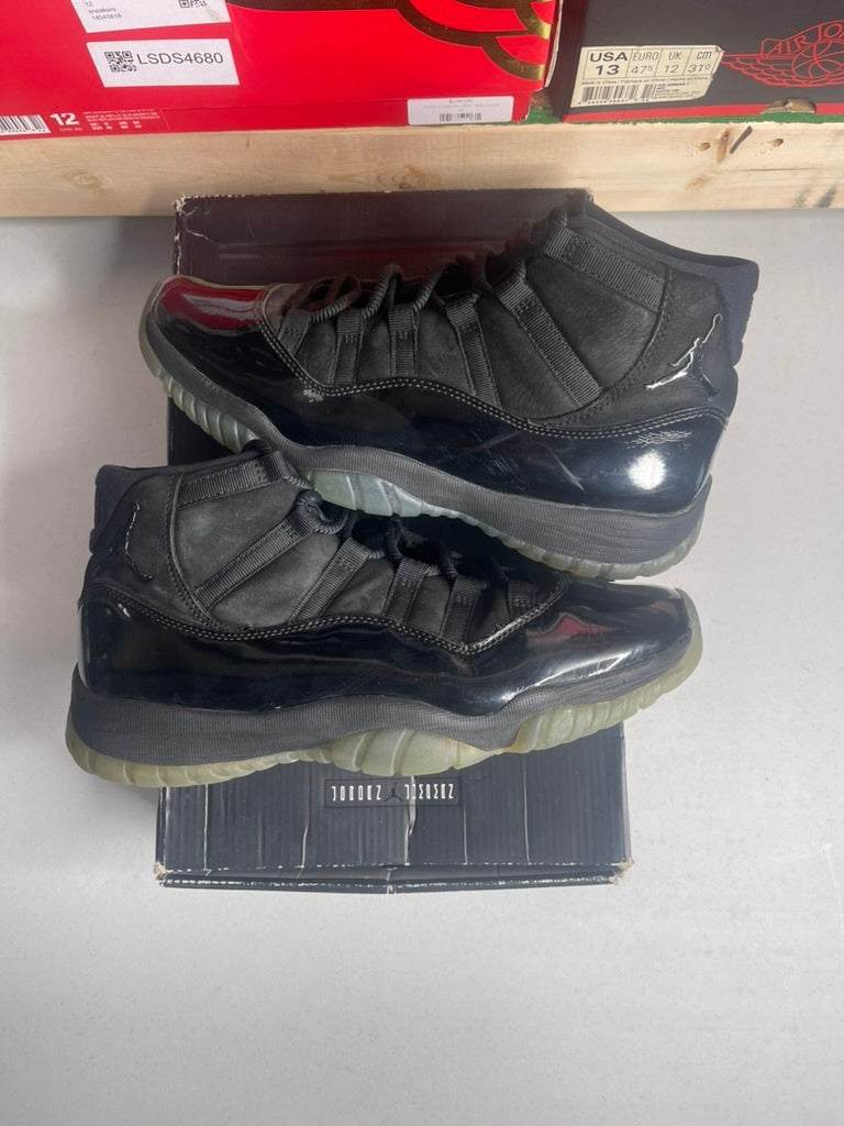 Size 9.5 - Jordan 11 Retro Cap and Gown