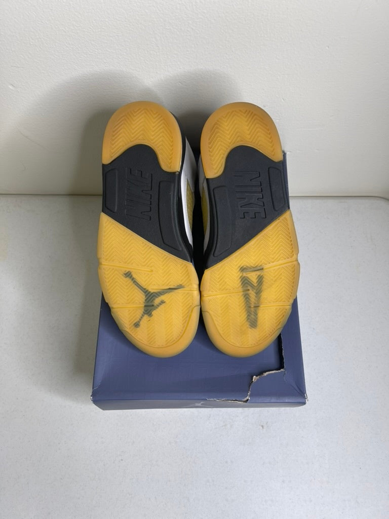 Size 9.5w - Jordan 5 Retro A Ma Maniére Dawn (Women's)