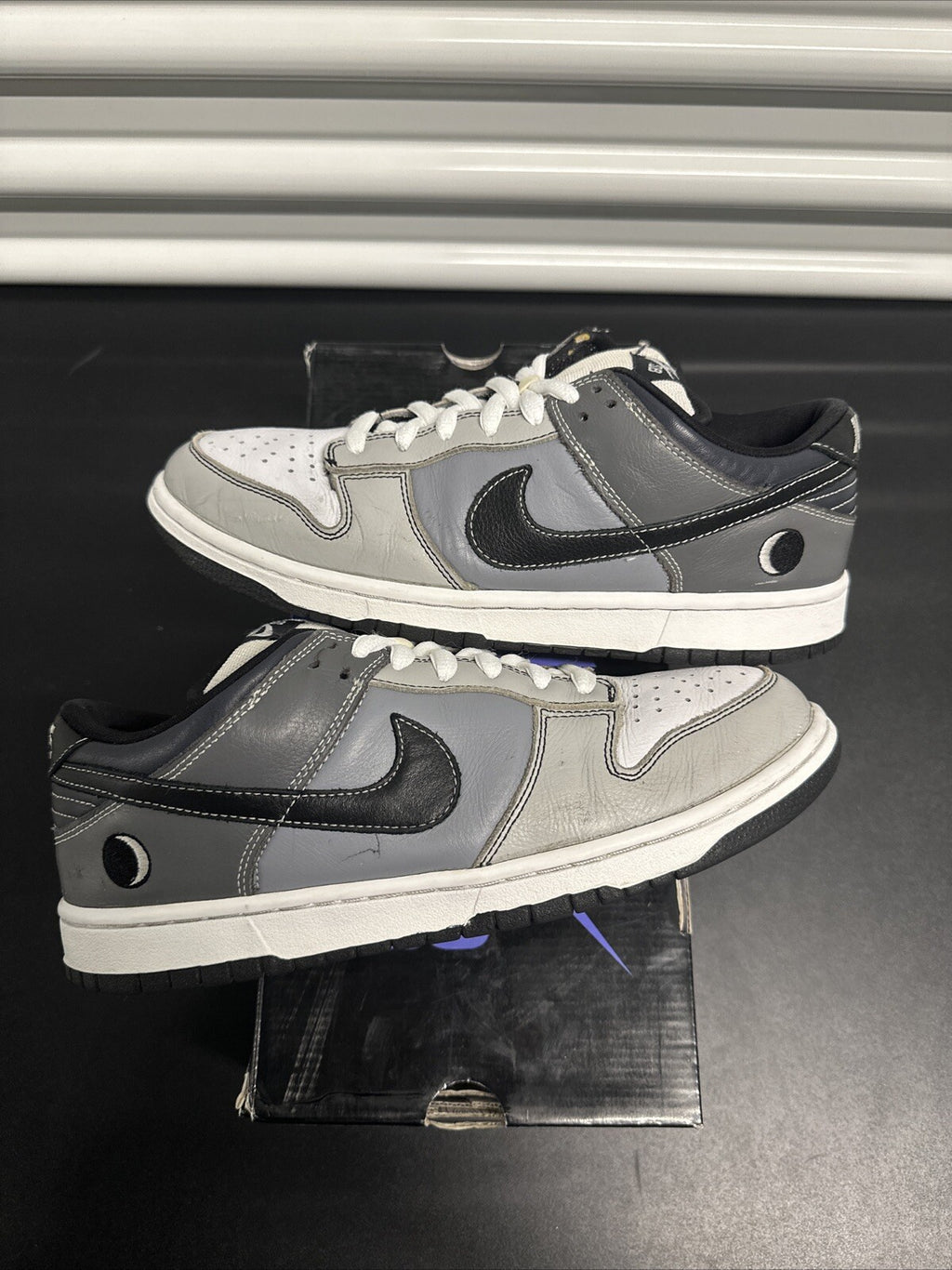 Nike SB Dunk Low Lunar Eclipse (West)
