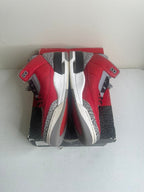 Size 10 - Jordan 3 Retro SE Unite