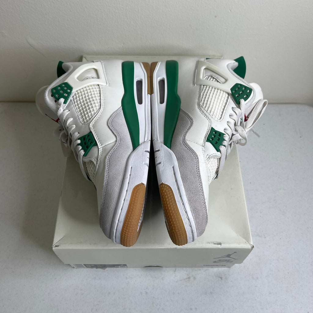Size 10.5 - Jordan 4 Retro SB Pine Green