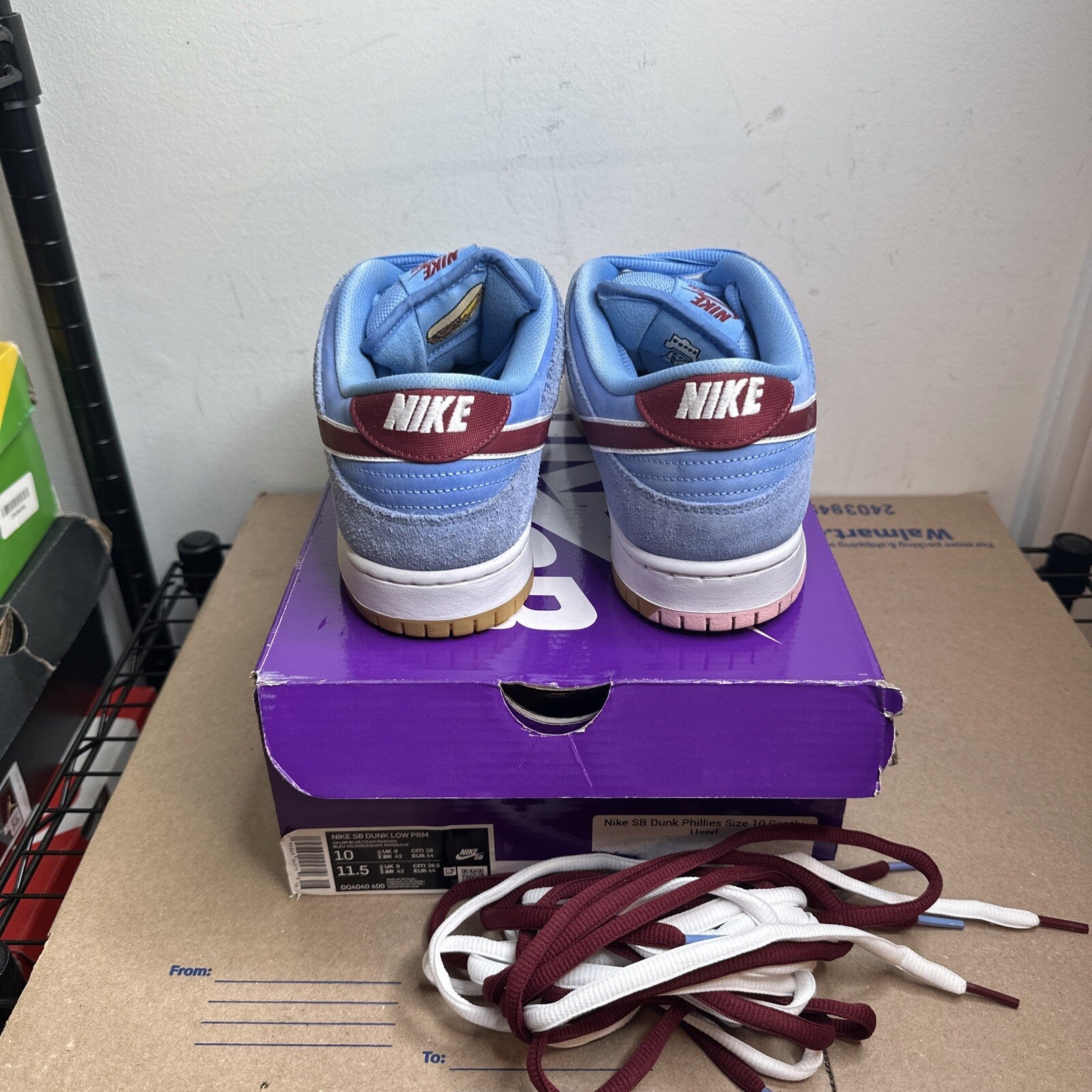 Nike SB Dunk Low Philadelphia Phillies