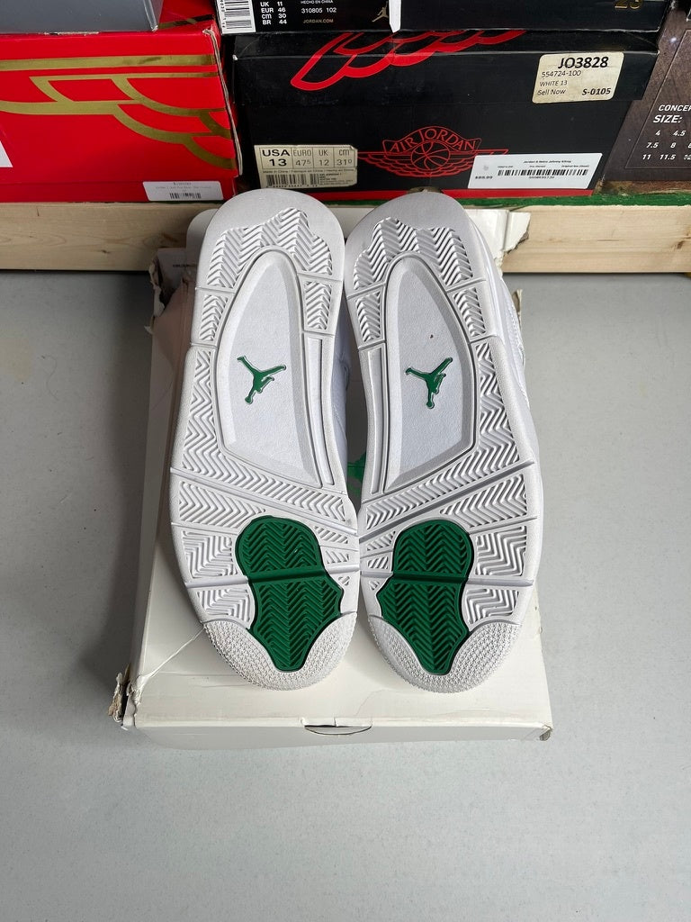 Jordan 4 Retro Metallic Green