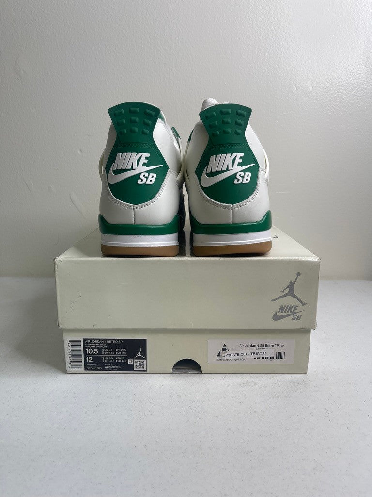 Jordan 4 Retro SB Pine Green