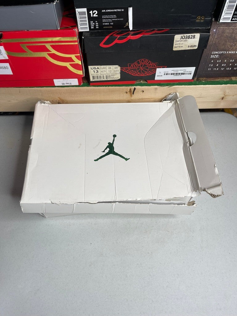 Jordan 4 Retro Metallic Green