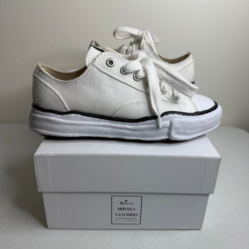 Maison Mihara Yasuhiro Peterson Canvas Low
