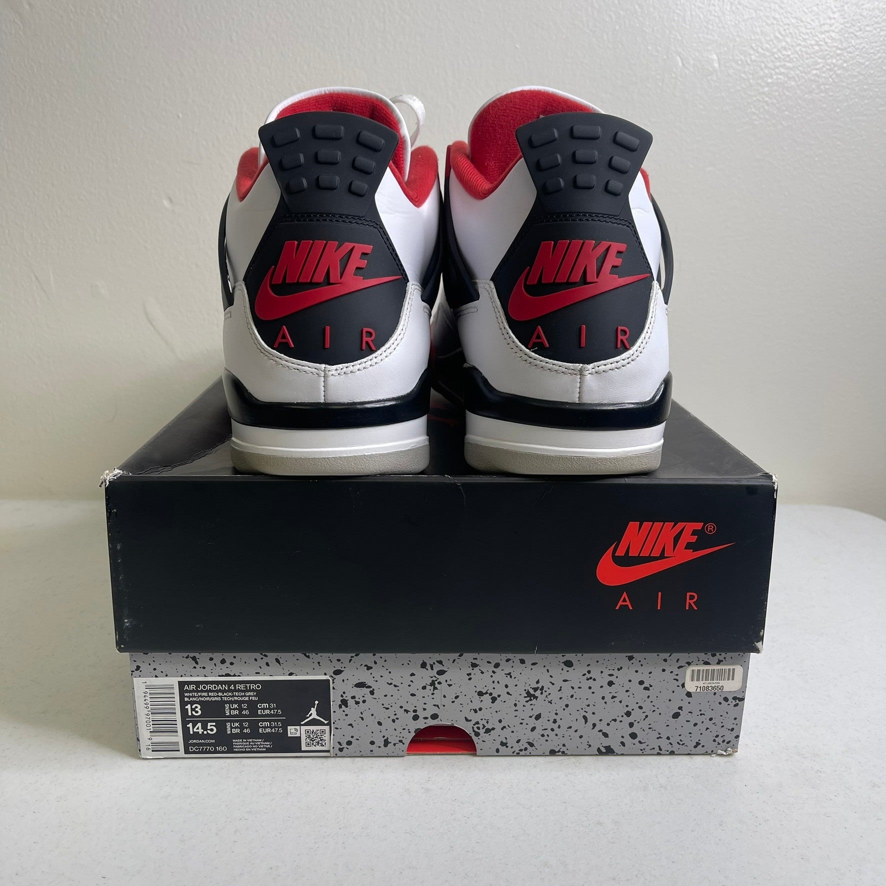 Jordan 4 Retro Fire Red (2020)