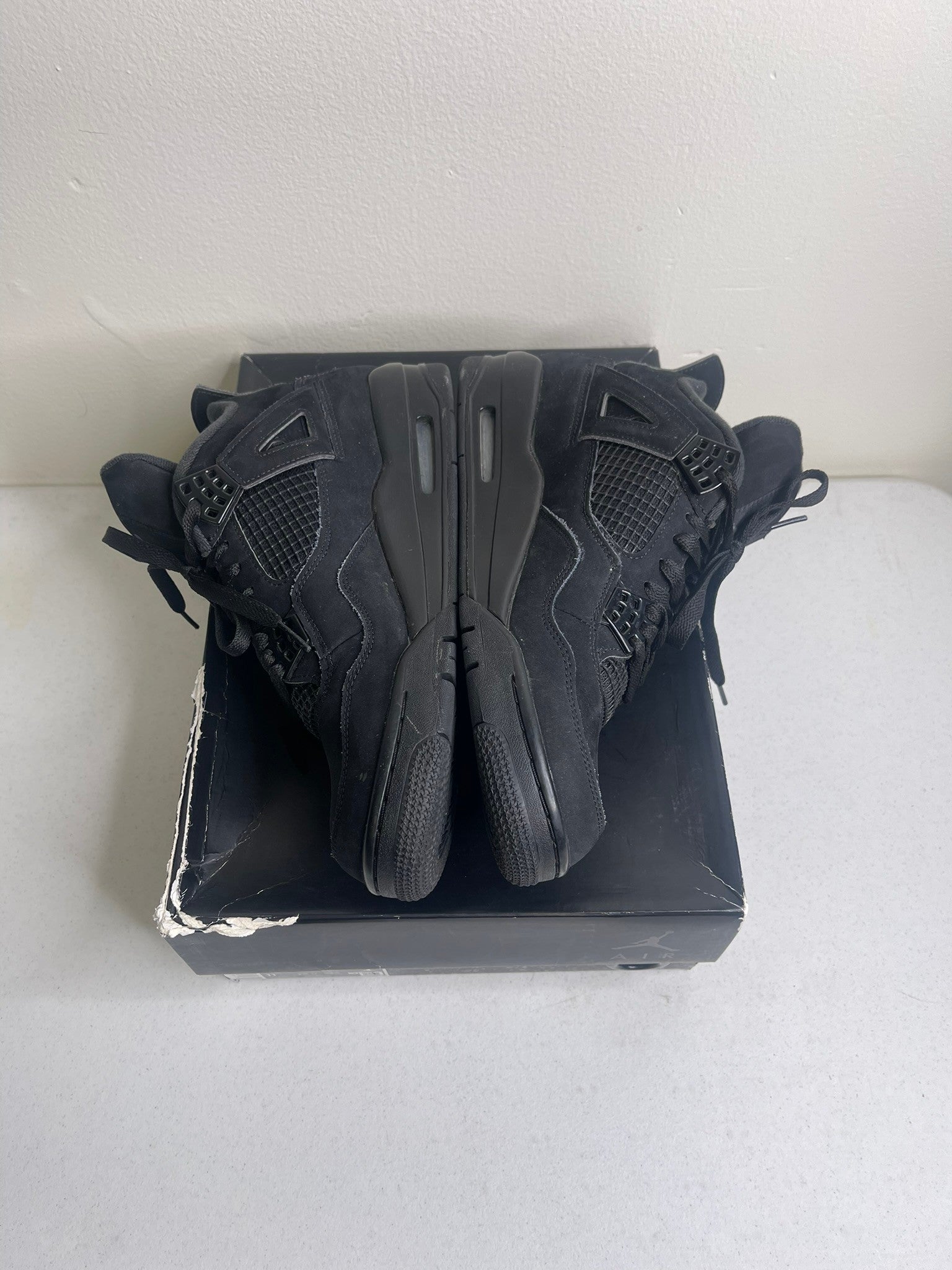 Jordan 4 Retro Black Cat (2020)