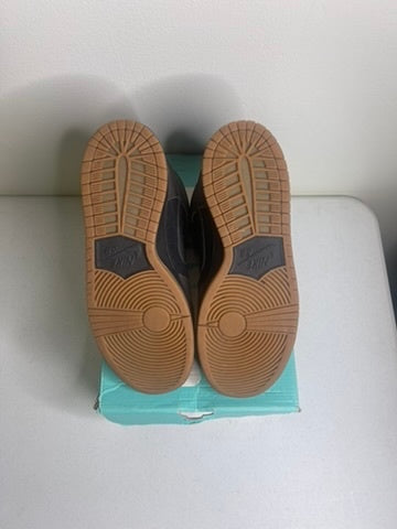 Nike SB Dunk High Captain America