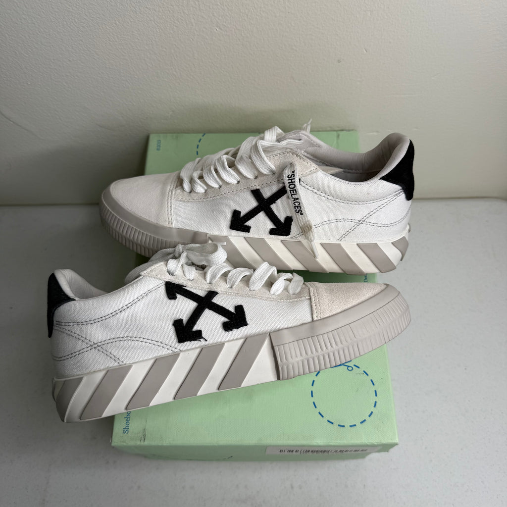 Off White Vulc White Suede