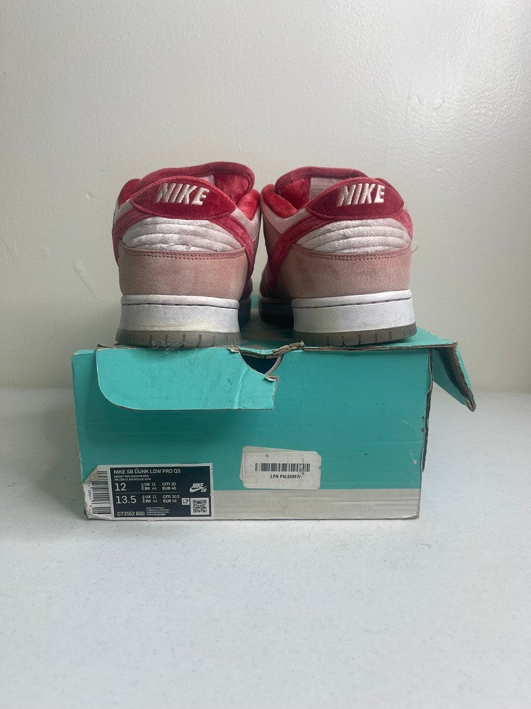 Nike SB Dunk Low StrangeLove Skateboards