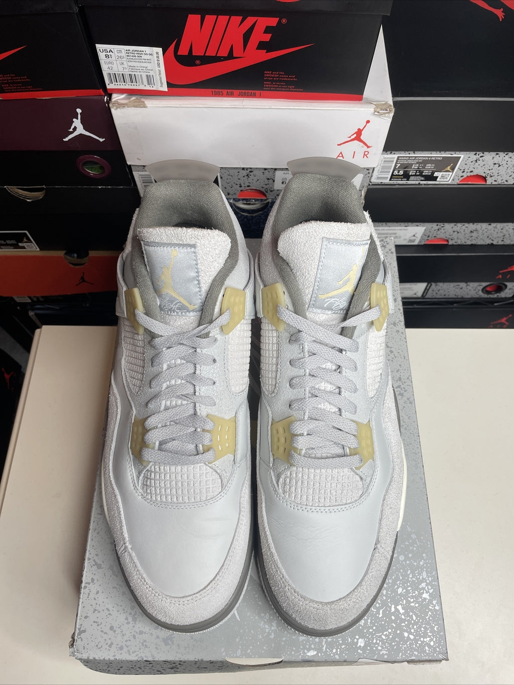 Jordan 4 Retro SE Craft Photon Dust