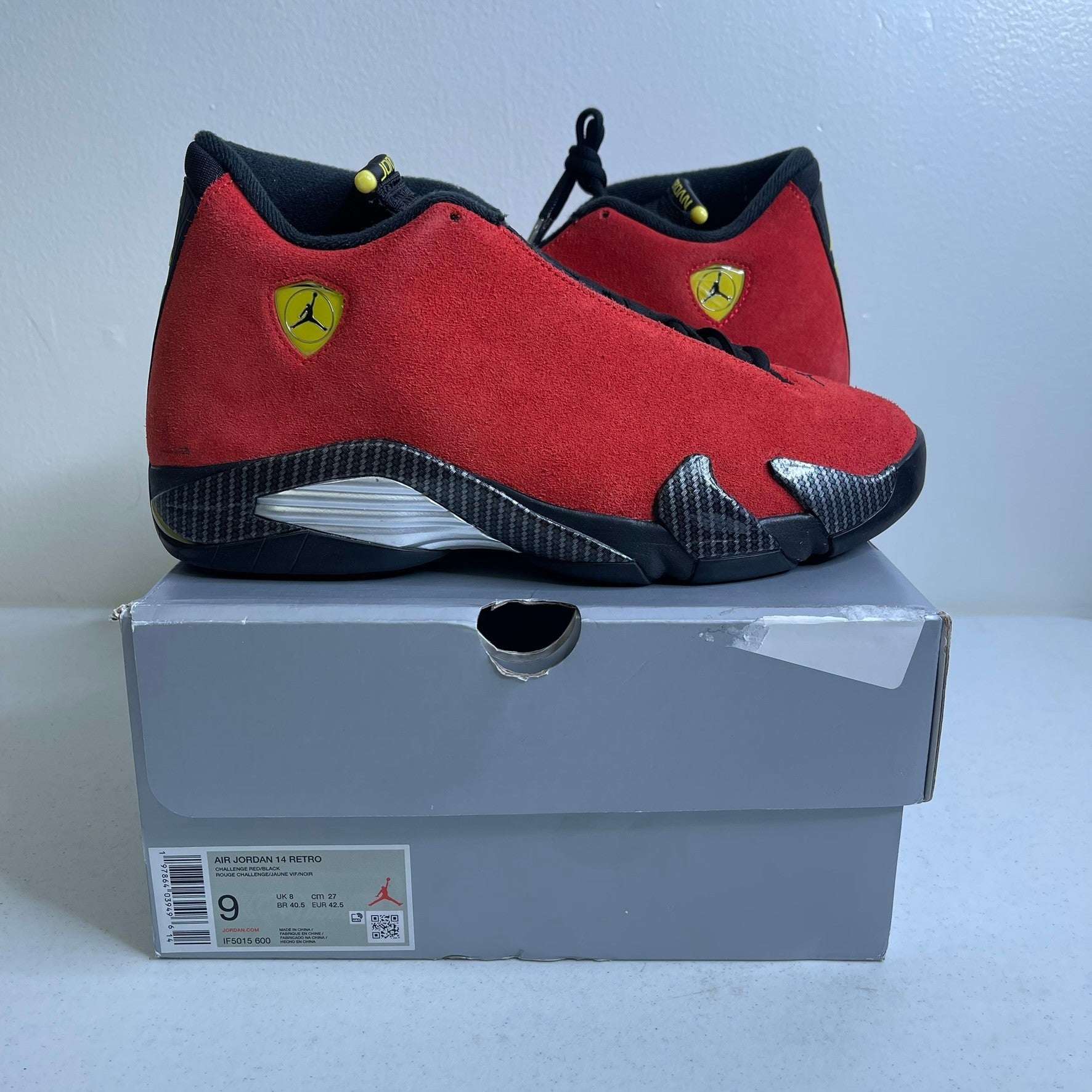 Jordan 14 Retro Ferrari (2025)