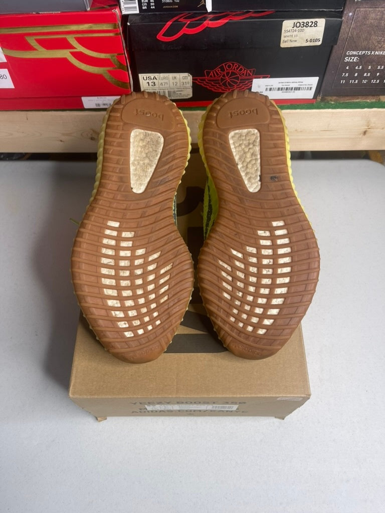 adidas Yeezy Boost 350 V2 Semi Frozen Yellow